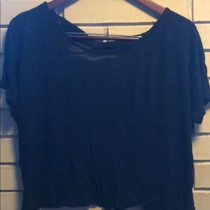 NWOT CUTE bow-open-back short sleeve top